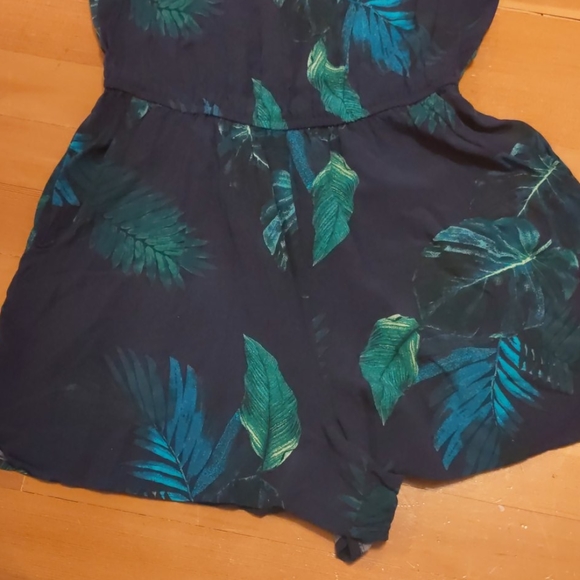 Palm leaves romper - Picture 4 of 4